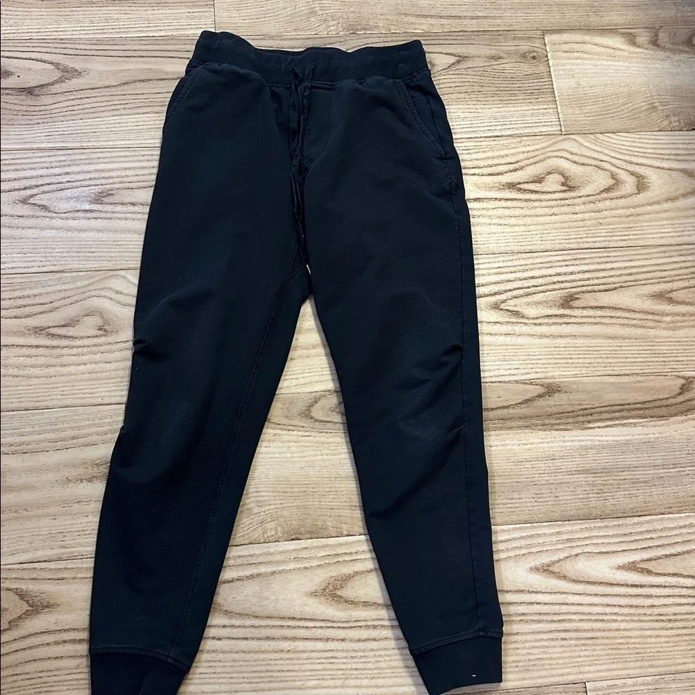 Cuts Joggers Black Men’s Xsmall